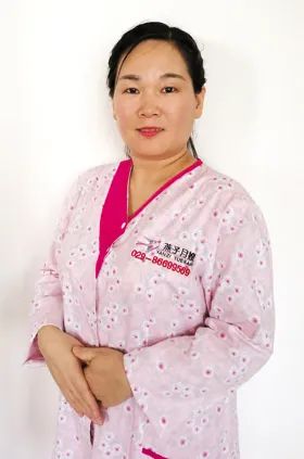 西安燕子月嫂王艷紅